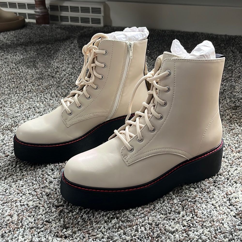 Cool Planet by Steve Madden Kreed Boots